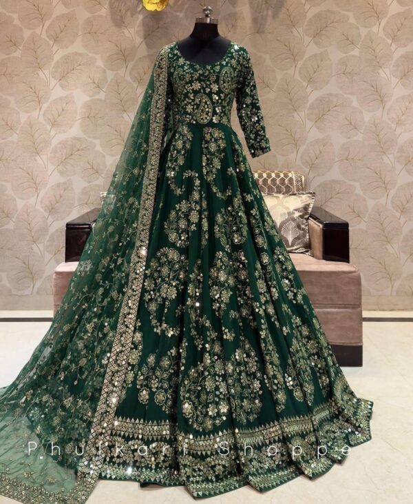 Royal Radiance – Heavy Chinon Silk Gown Set