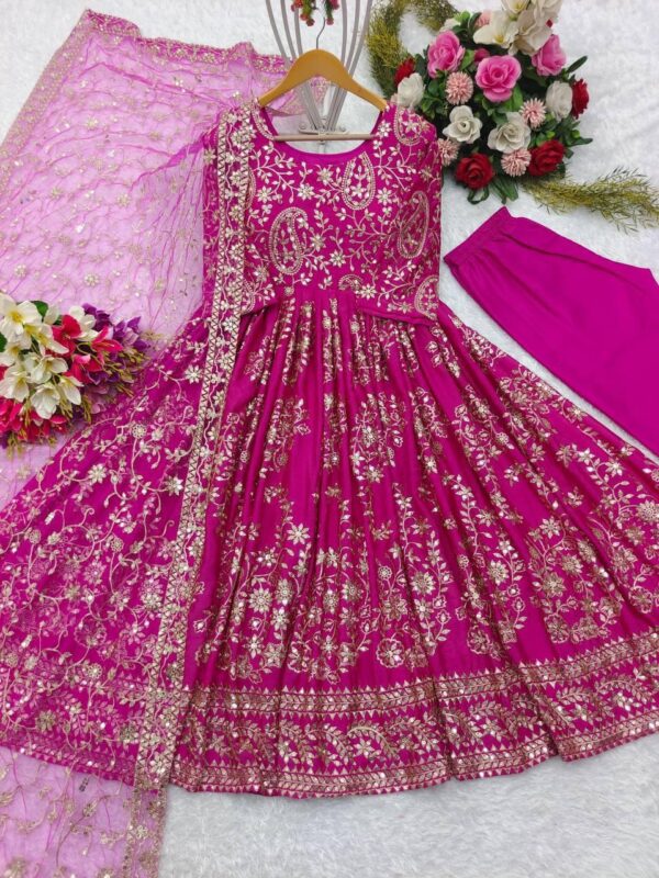 Royal Radiance – Heavy Chinon Silk Gown Set - Image 3