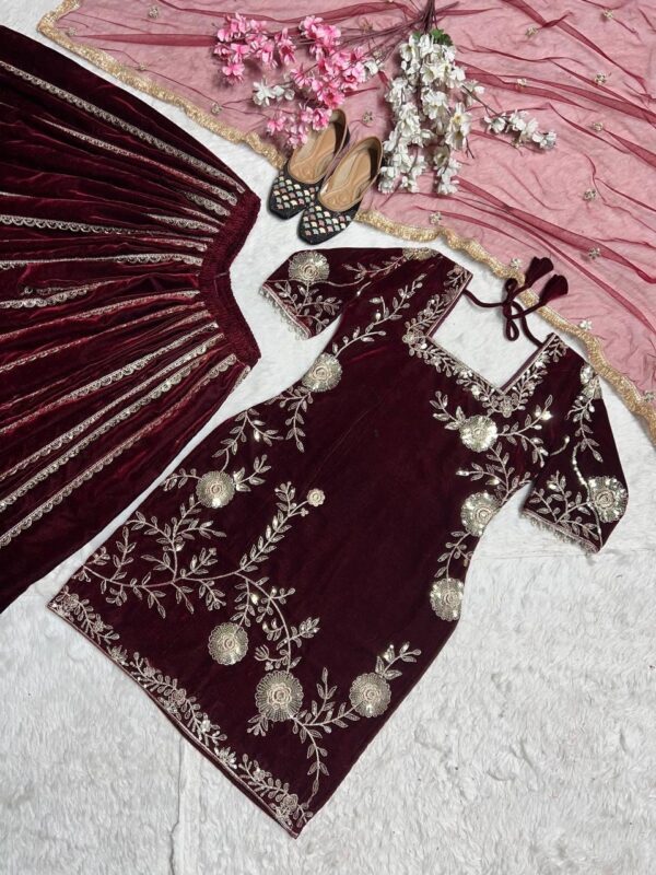 Heavy Velvet Embroidered Sharara Set - Image 5